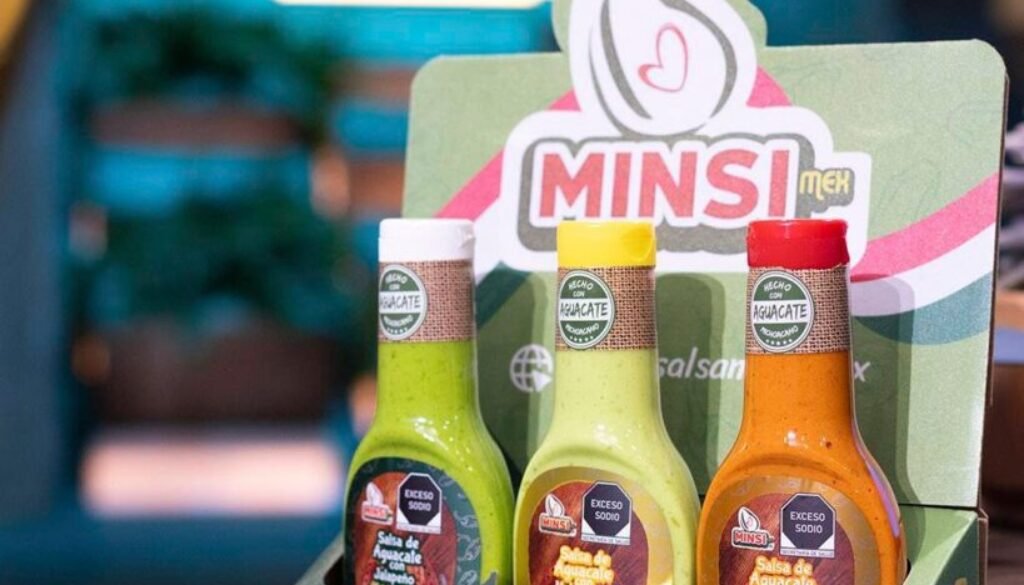 salsa-minsi-shark-tank-méxico Botellas de Salsa Minsi mostradas en Shark Tank México, la salsa con más aguacate de México