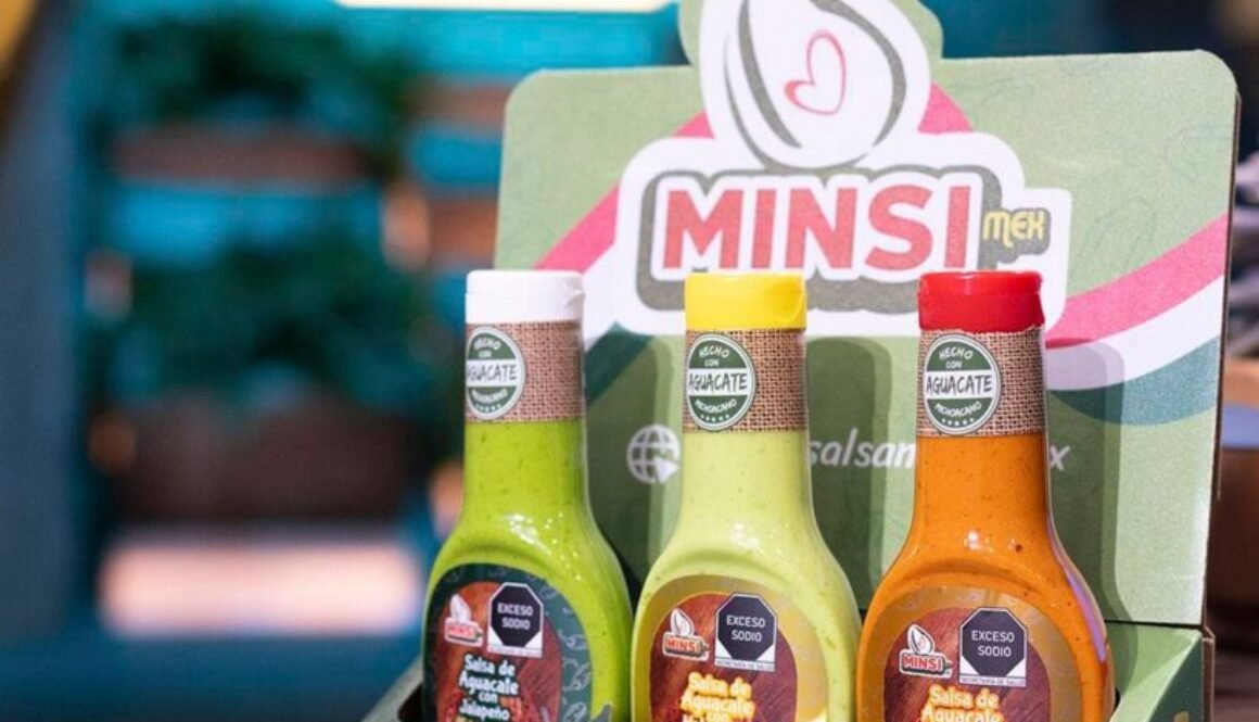 salsa-minsi-shark-tank-méxico Botellas de Salsa Minsi mostradas en Shark Tank México, la salsa con más aguacate de México